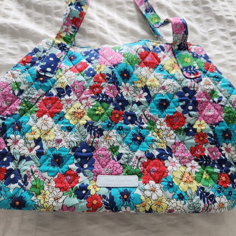 Like new Vera Bradley